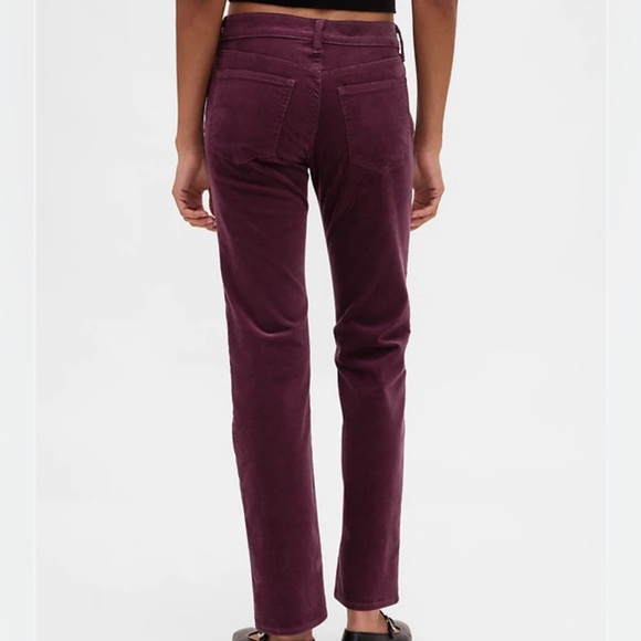 23. Gap Corduroy Style 90s Slim fit Pants - Picture 5 of 10